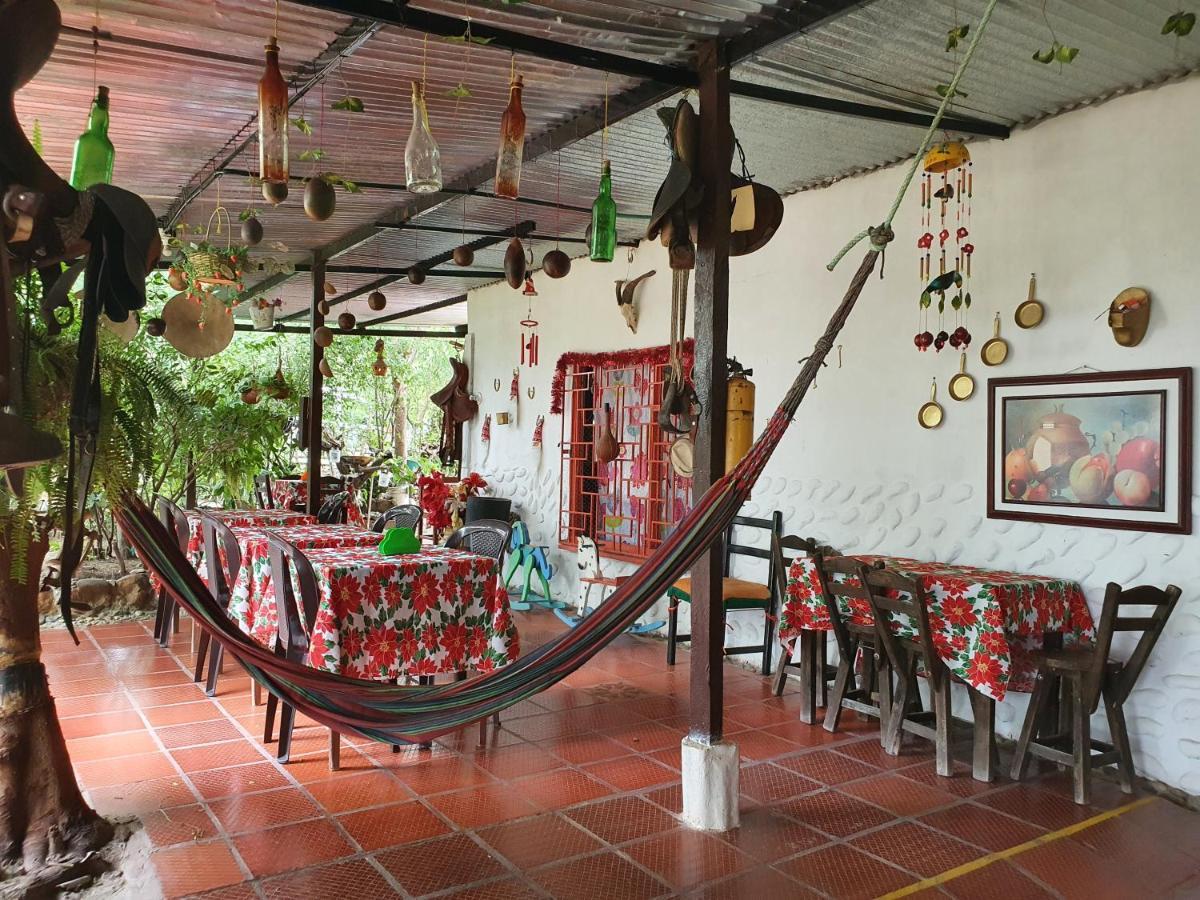 Alojamiento Casa De Campo Los Cactus Villavieja Esterno foto