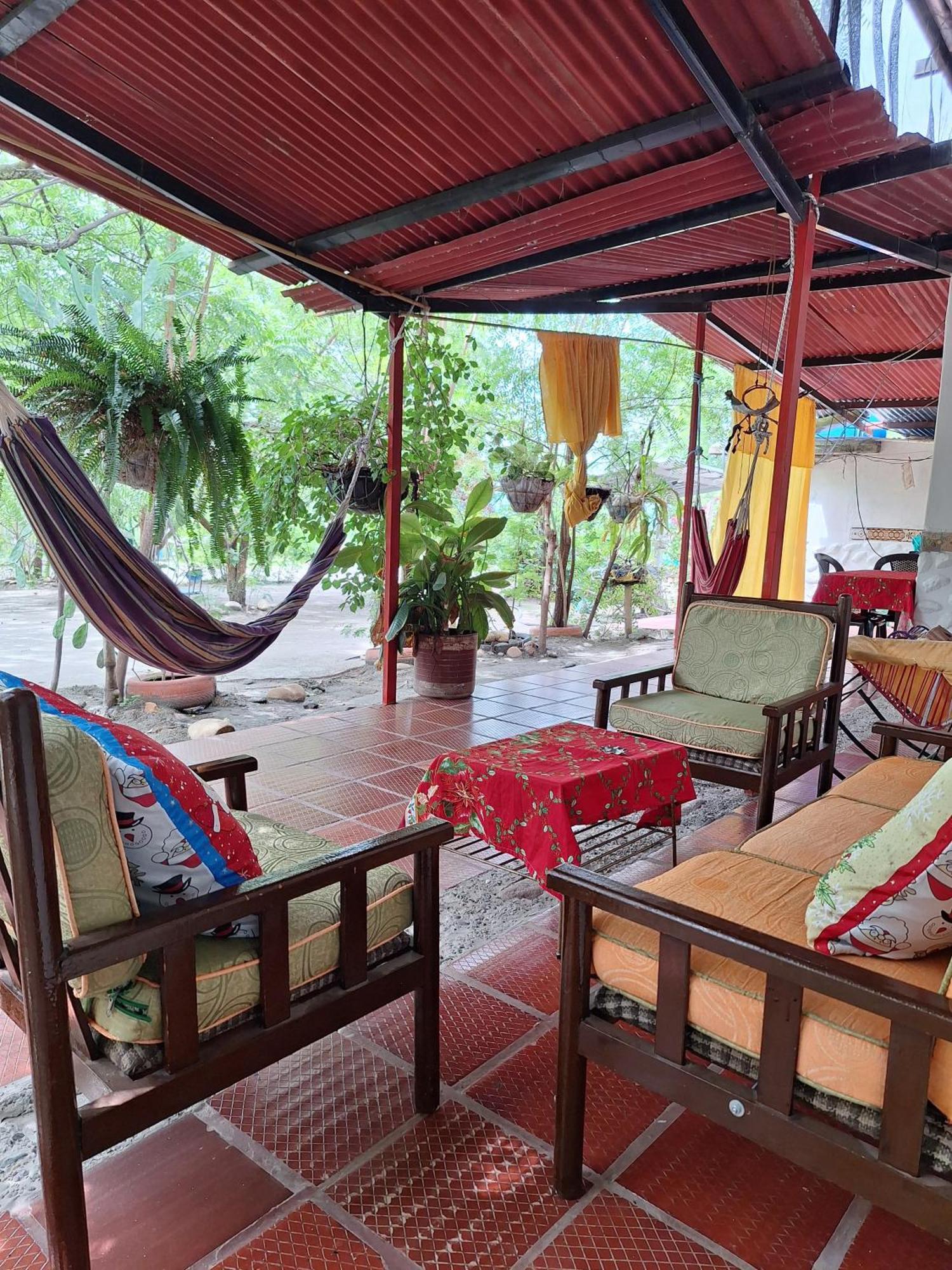 Alojamiento Casa De Campo Los Cactus Villavieja Esterno foto